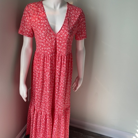 Zara red floral tiered midi dress small - Picture 4 of 9